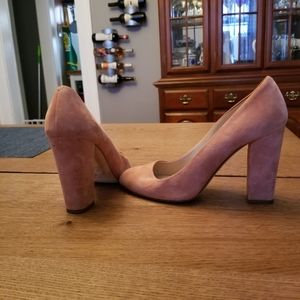 Women's shoes